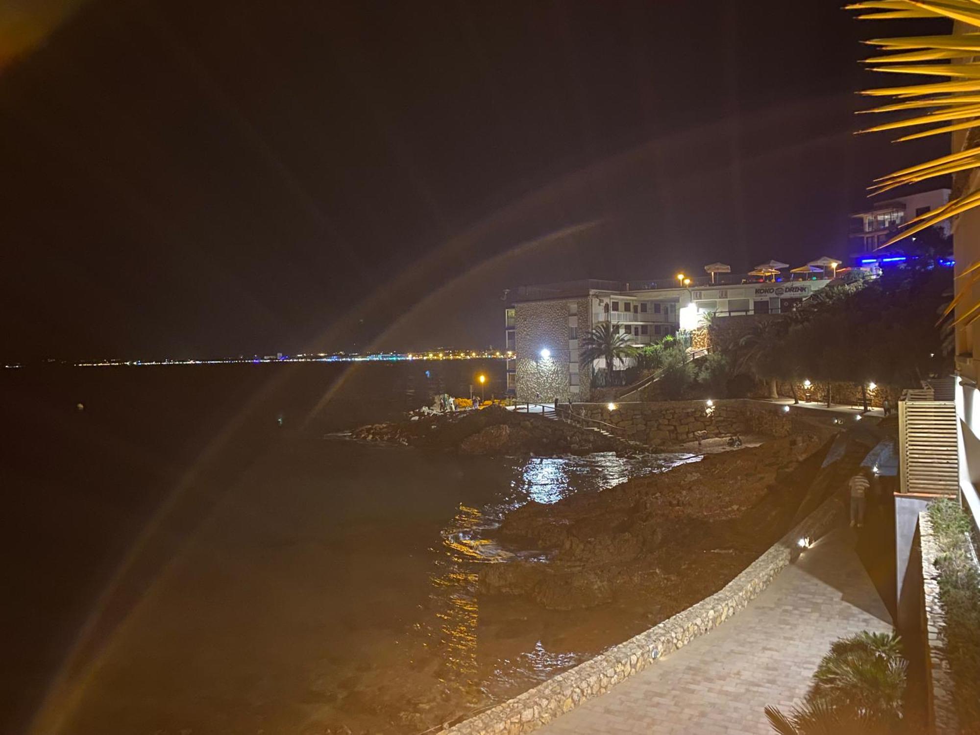 Tarracohomes-Apartamento En Salou Con Vistas Al Mar Y Ac Exteriör bild